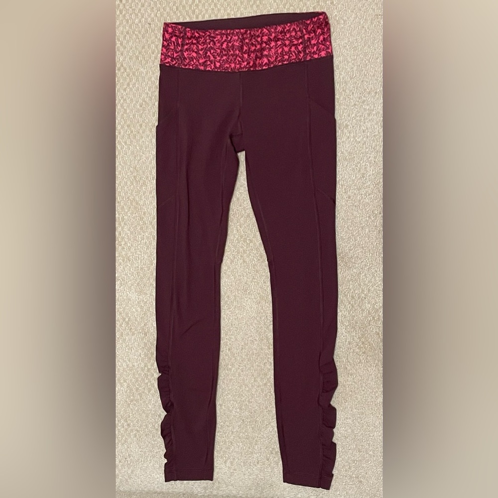 Lululemon leggings size 4